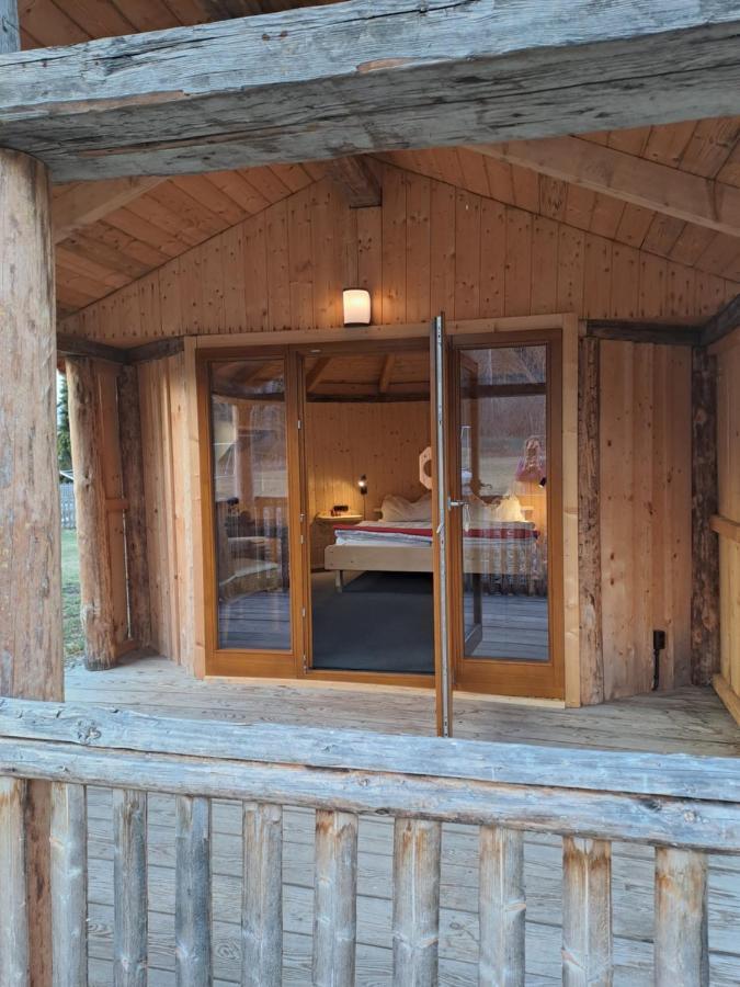 Holzjurten By Julka - Self Checkin Villa Finkenstein am Faaker See Kültér fotó