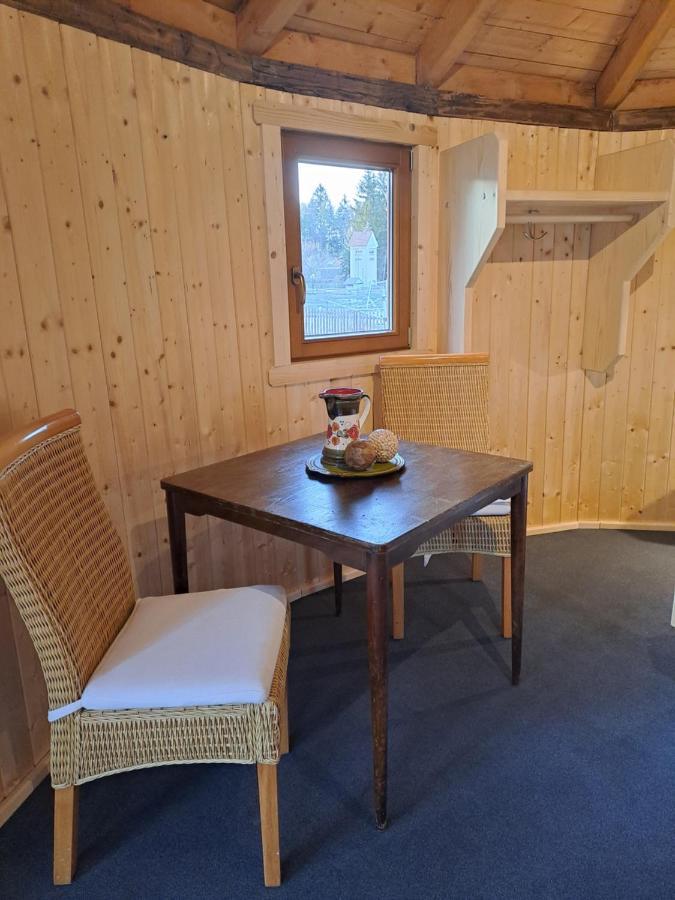 Holzjurten By Julka - Self Checkin Villa Finkenstein am Faaker See Kültér fotó